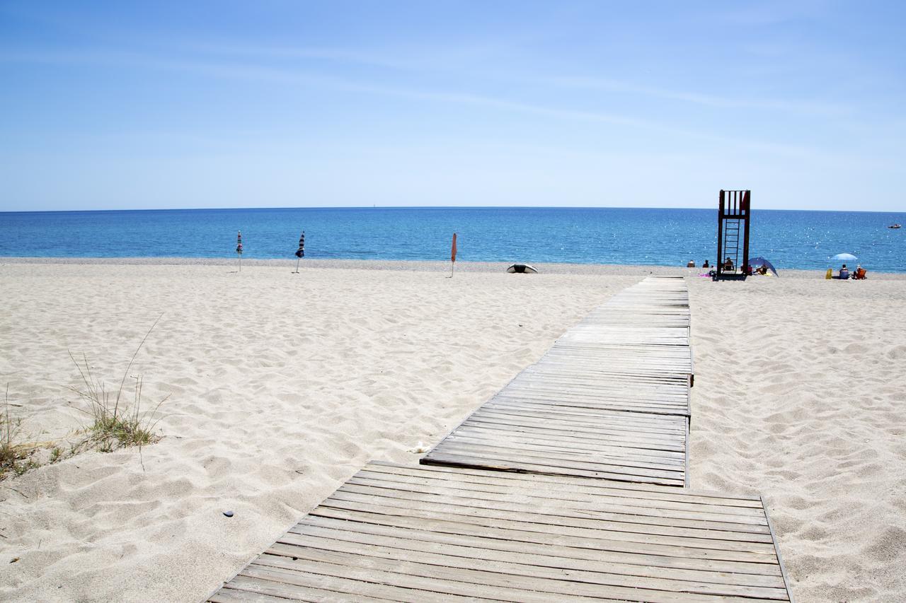 Teku Sardinia Boutique Hotel Бари Сардо Екстериор снимка